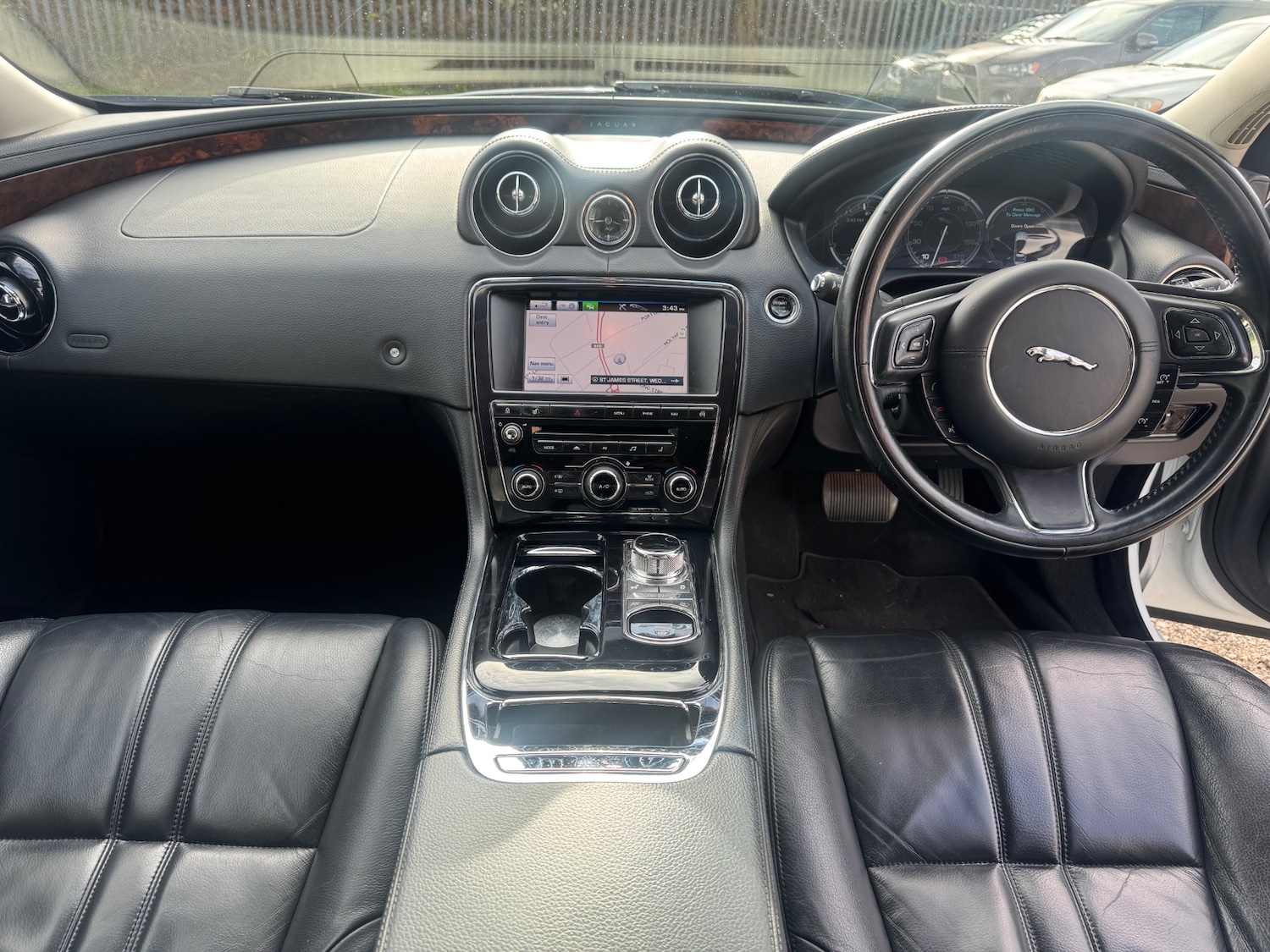 Used Jaguar XJ 2014 for sale - 78067166: Photo 7