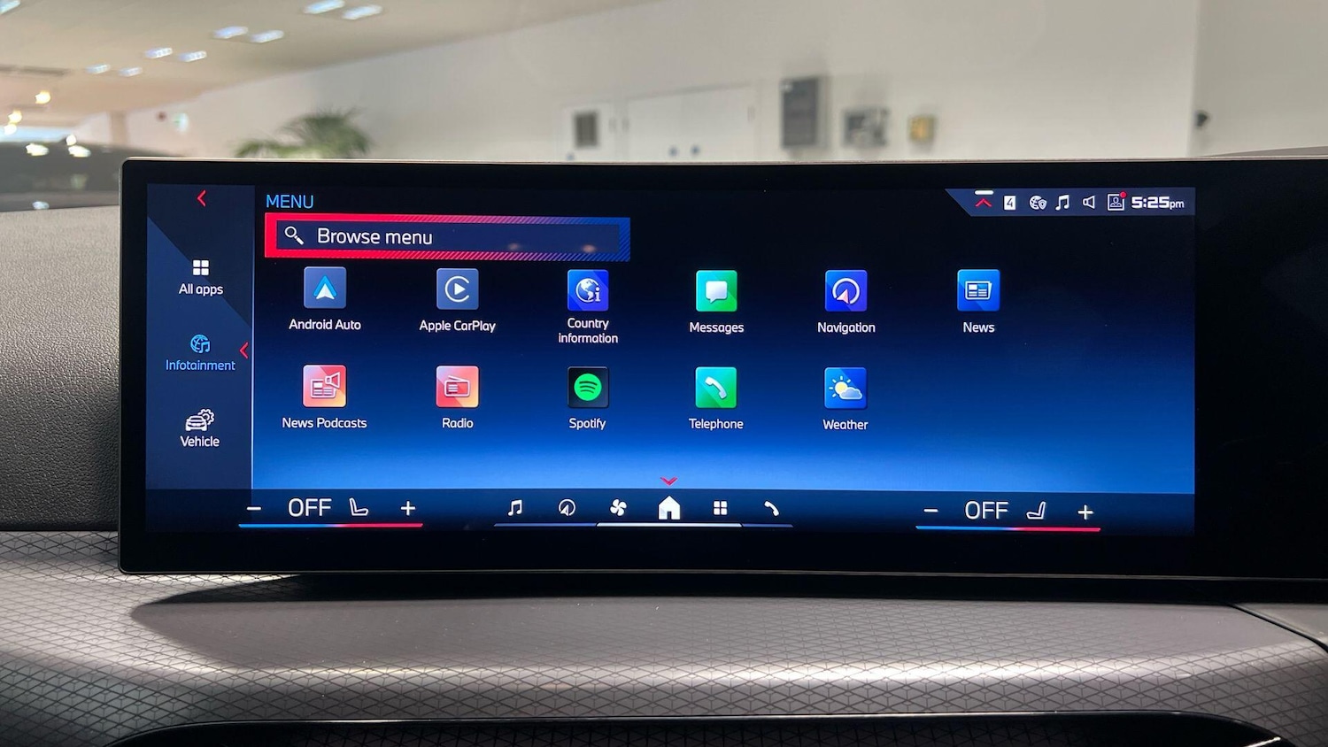 Used BMW 4 Series 2024 for sale - 76760555: Photo 19