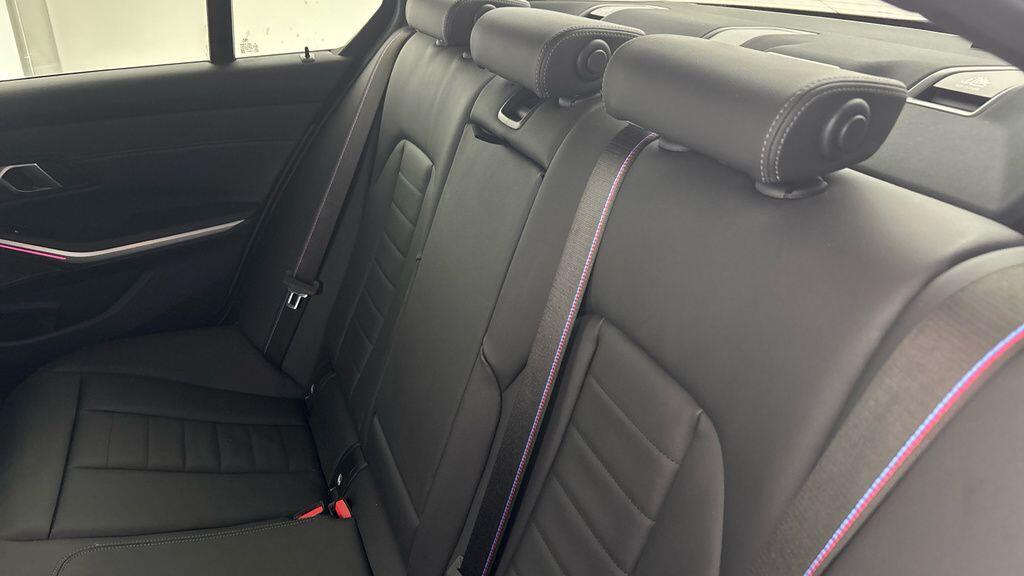 Used BMW 3 Series 2024 for sale - 76760500: Photo 10