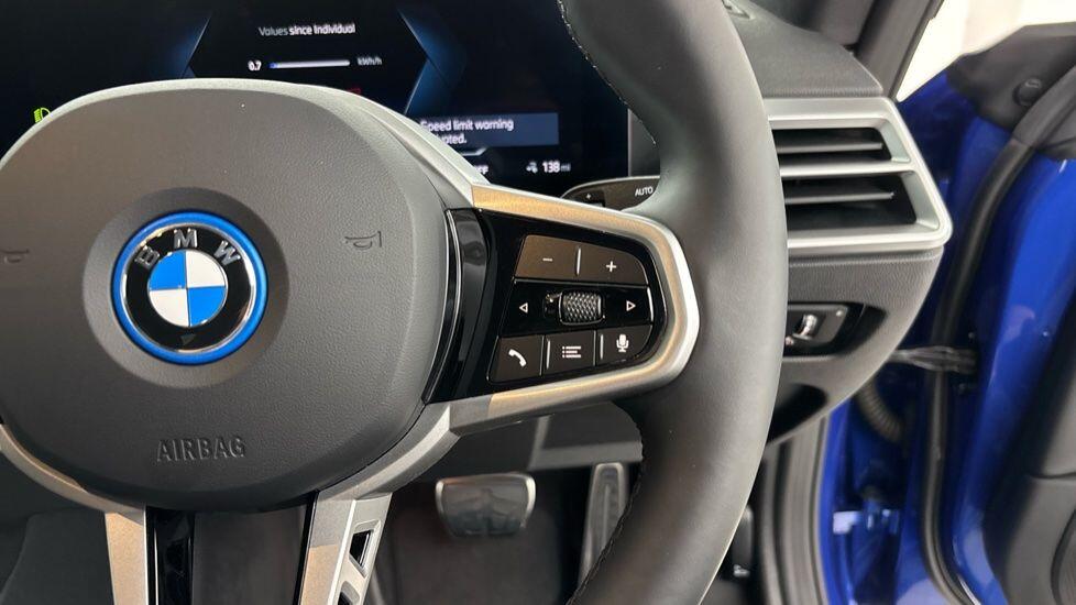 Used BMW i4 2024 for sale - 76760544: Photo 25