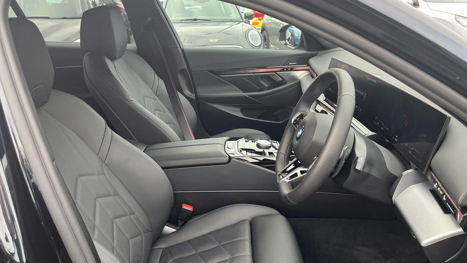 Used BMW 5 Series 2025 for sale - 76760528: Photo 11