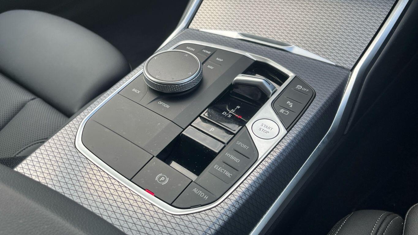 Used BMW 3 Series 2025 for sale - 76760561: Photo 7