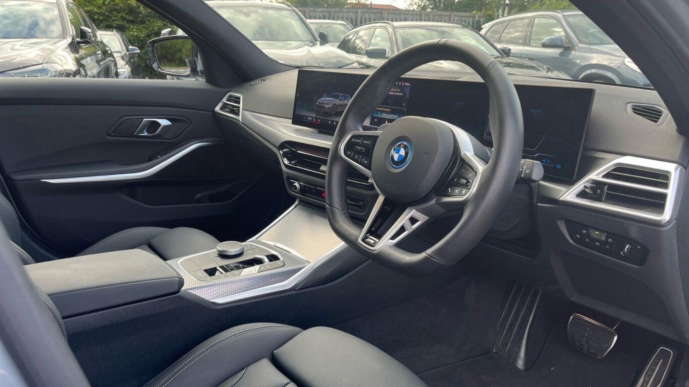 Used BMW 3 Series 2025 for sale - 76760561: Photo 8