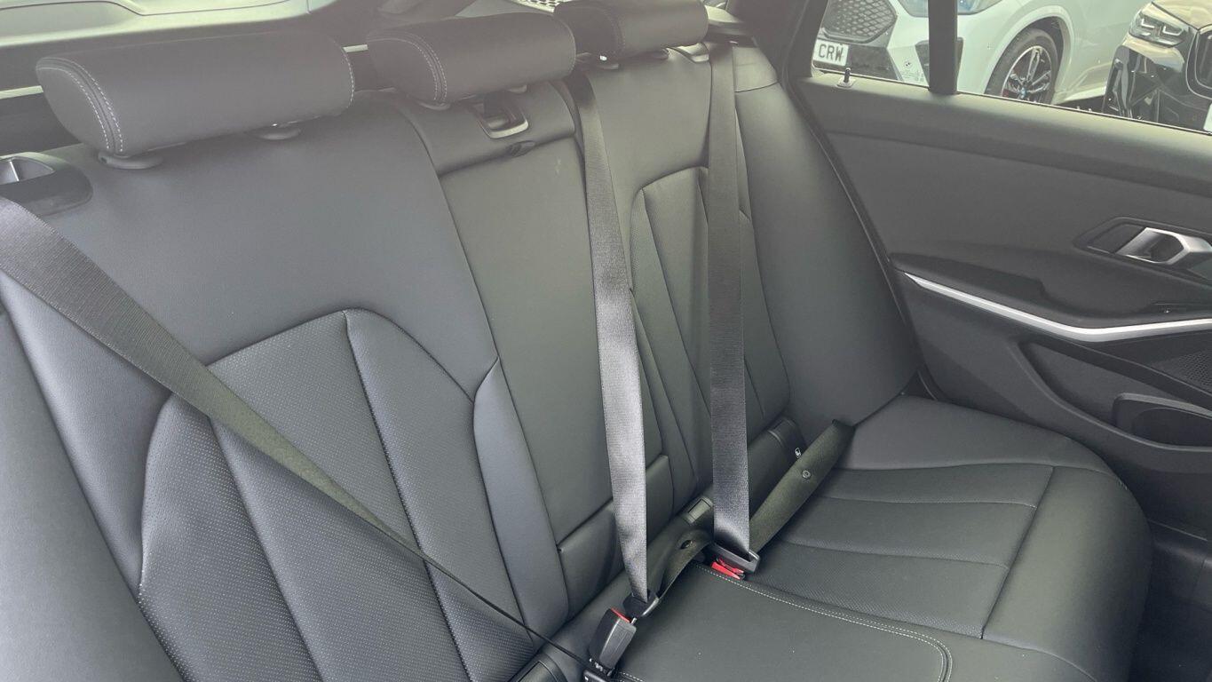 Used BMW 3 Series 2025 for sale - 76760561: Photo 9