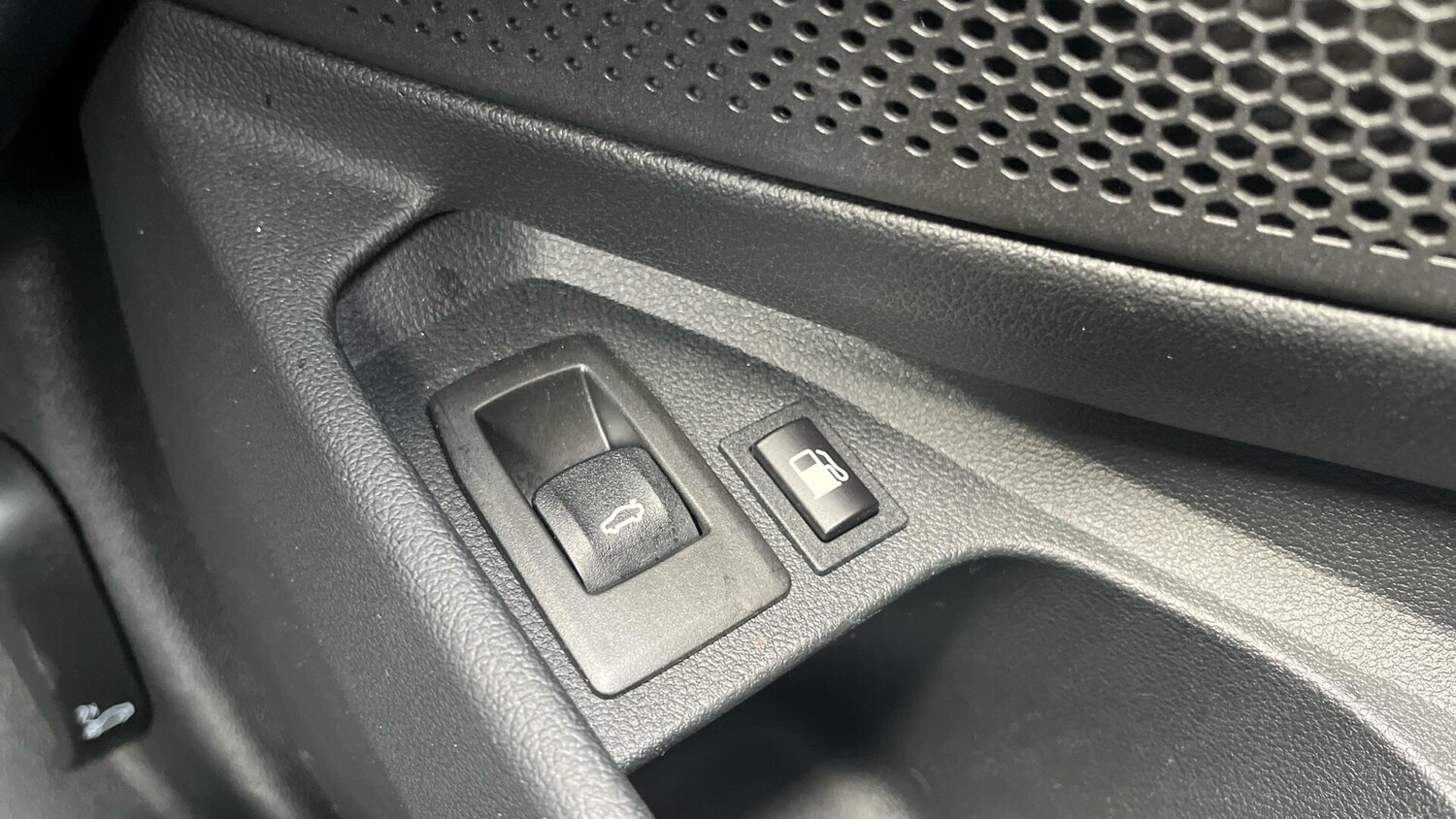 Used BMW 3 Series 2025 for sale - 76760523: Photo 20