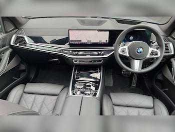 Used BMW X7 2025 for sale - 77351507: Photo