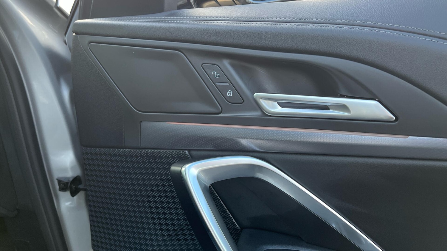 Used BMW iX1 2025 for sale - 76760509: Photo 20