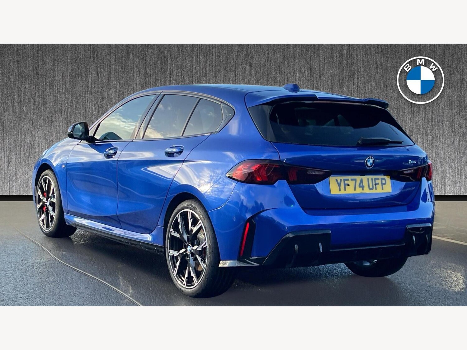 Used BMW 1 Series 2024 for sale - 76801217: Photo 2