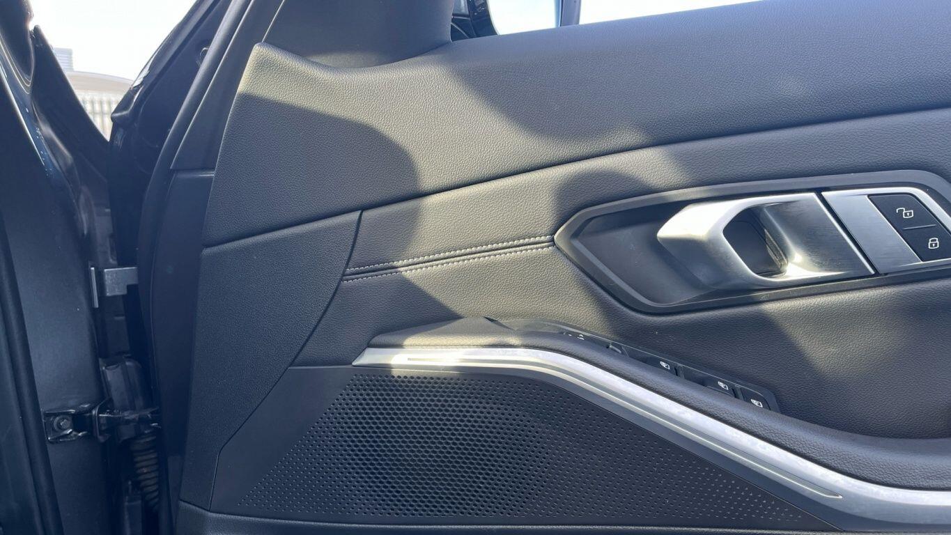 Used BMW 3 Series 2022 for sale - 76760550: Photo 14