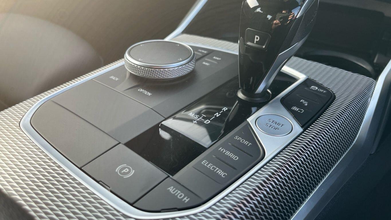 Used BMW 3 Series 2022 for sale - 76760550: Photo 9