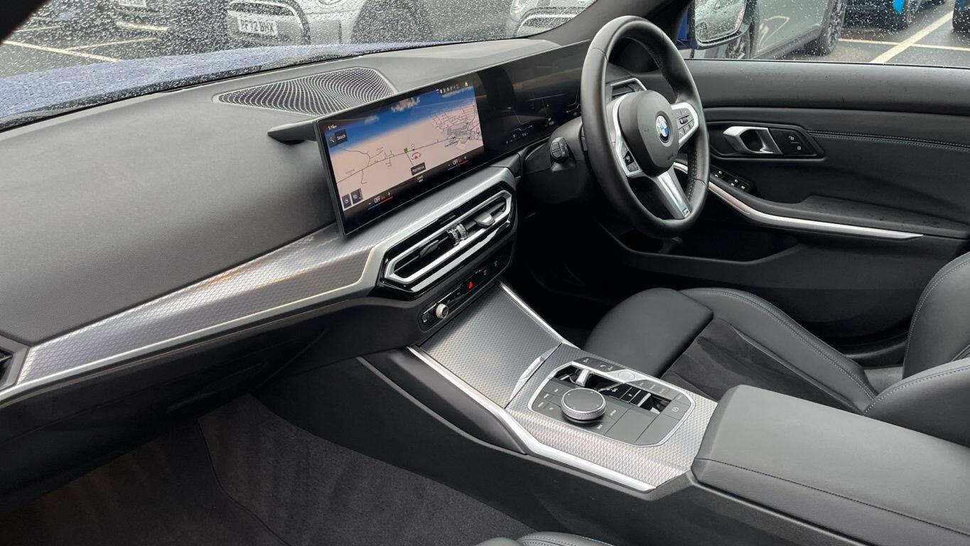 Used BMW 3 Series 2024 for sale - 77633229: Photo 11