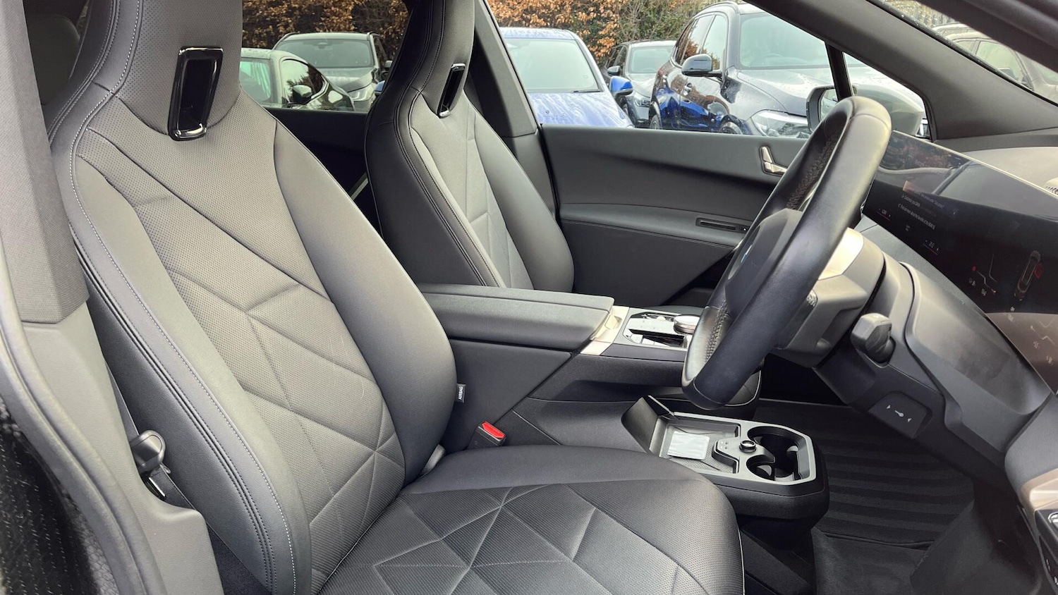 Used BMW iX 2022 for sale - 77190611: Photo 11