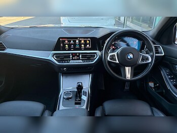 Used BMW 3 Series 2022 for sale - 76771668: Photo