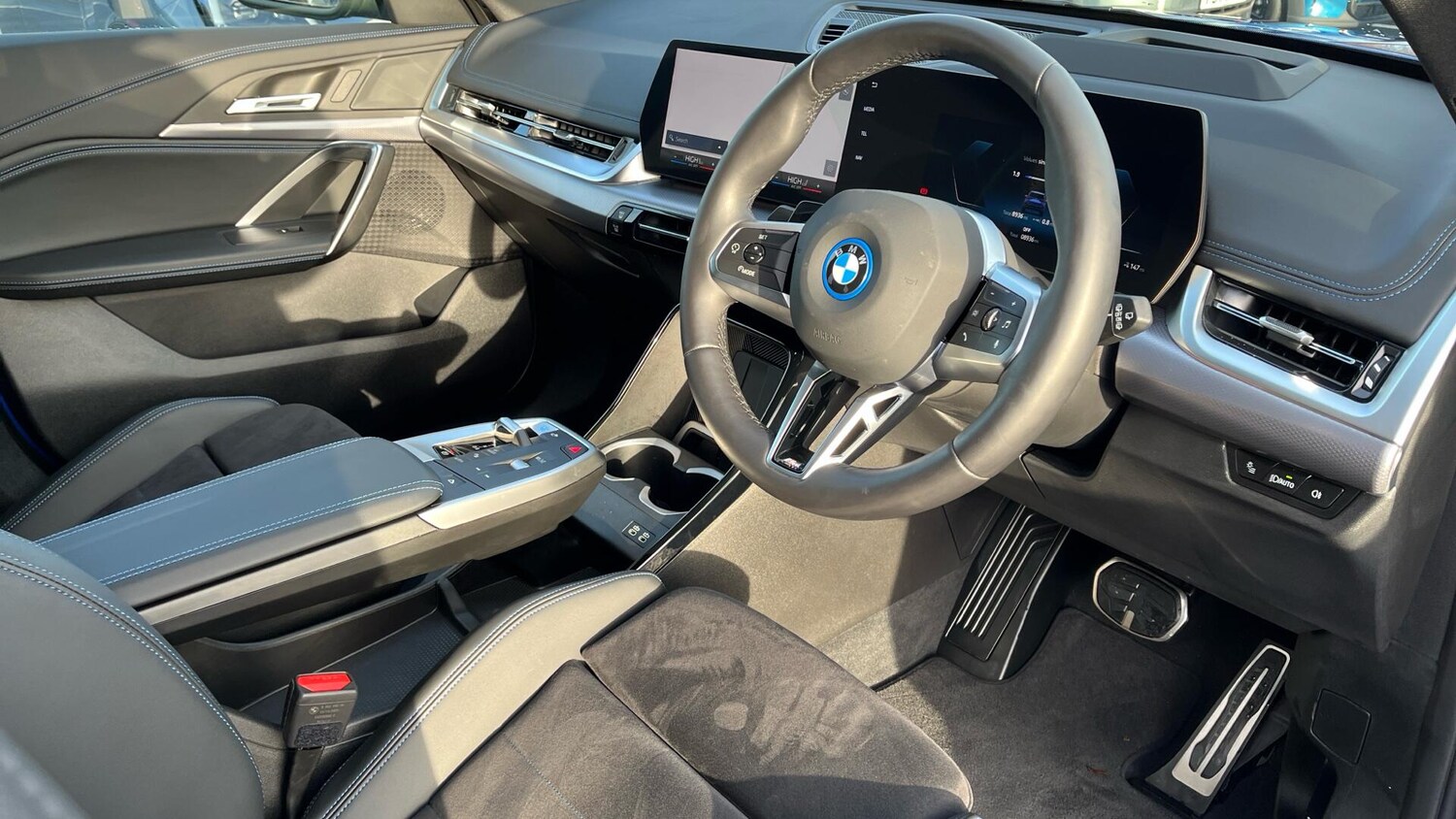 Used BMW iX1 2025 for sale - 76760553: Photo 6