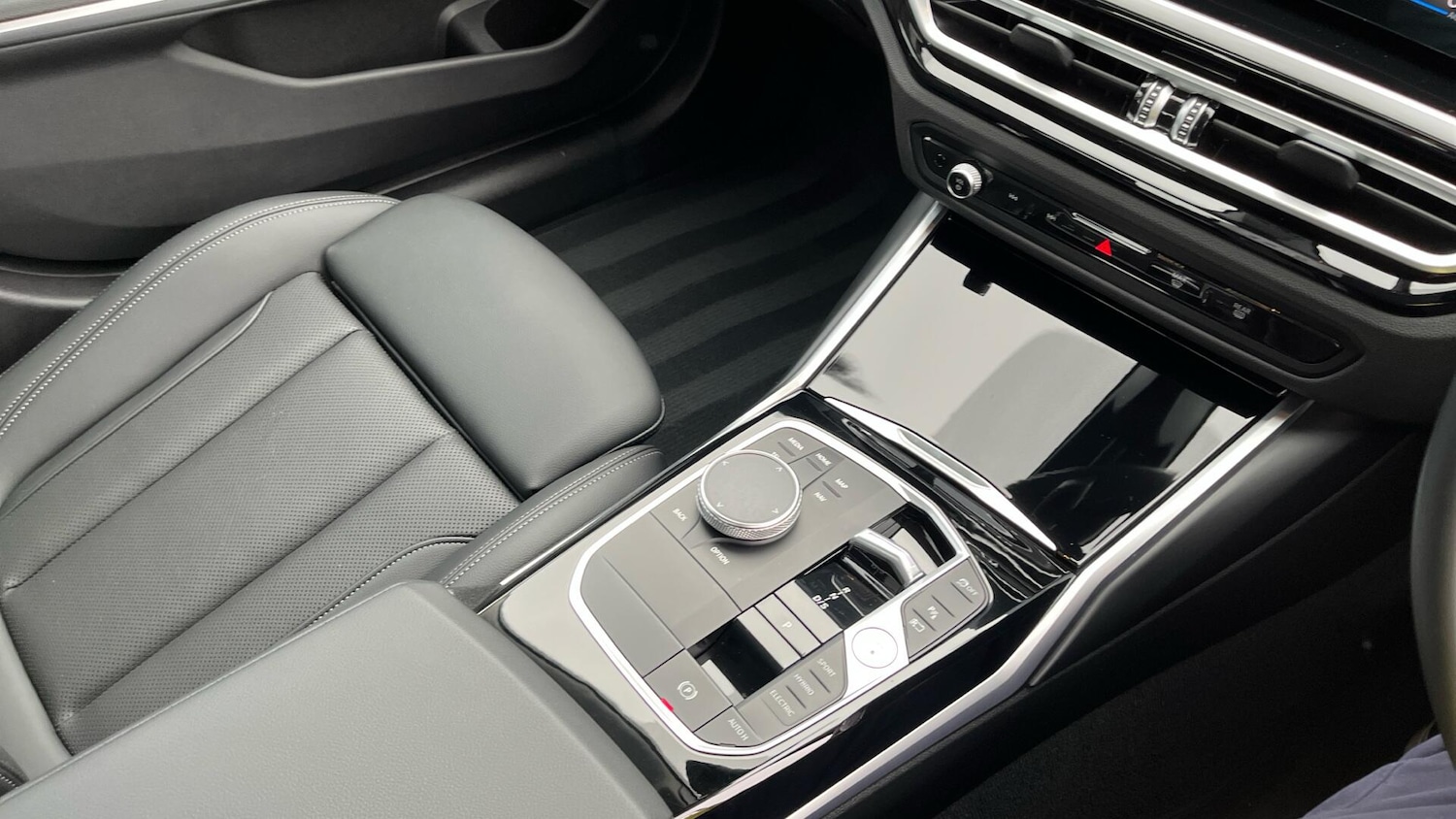 Used BMW 3 Series 2024 for sale - 78156749: Photo 10