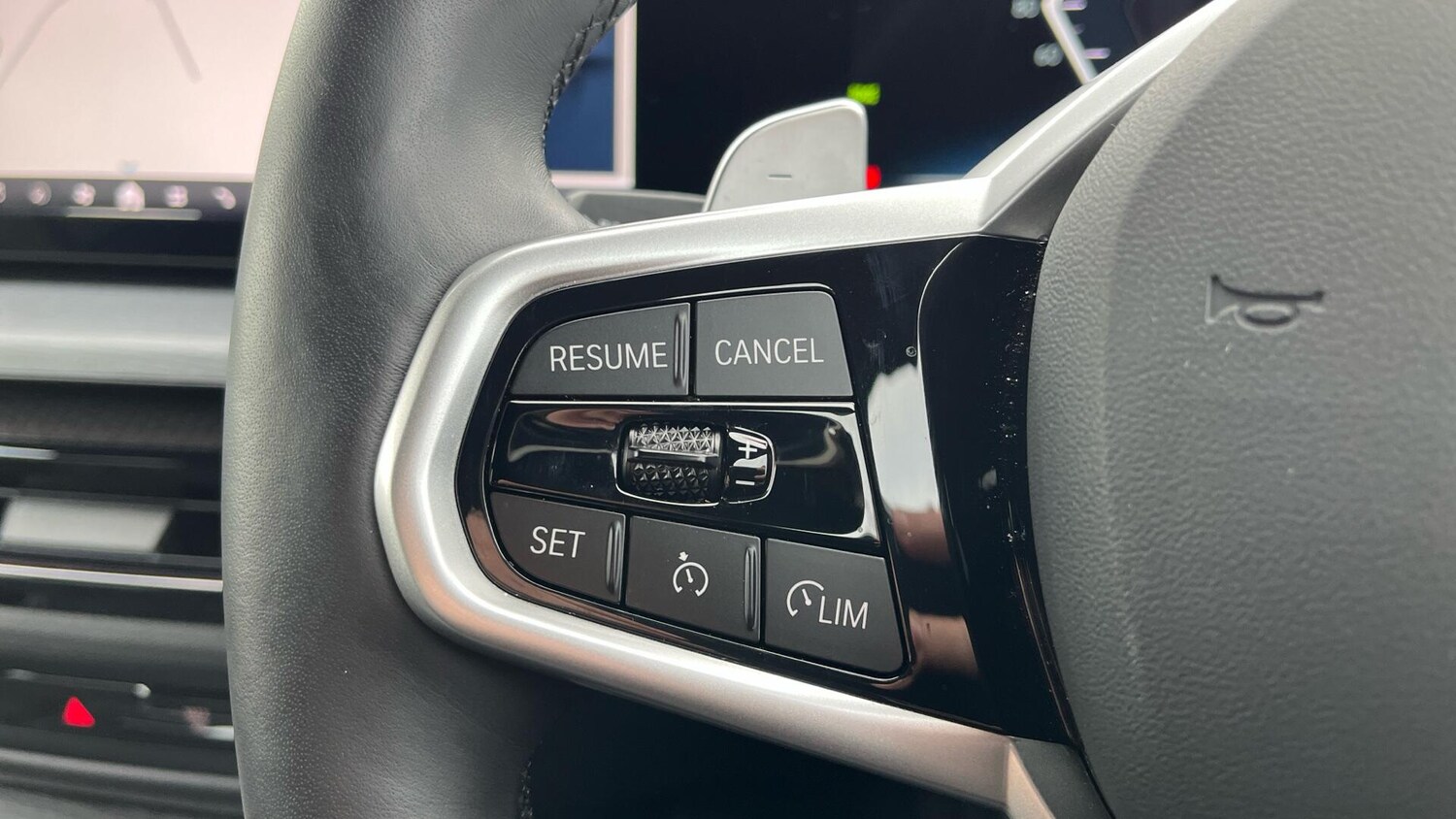 Used BMW 3 Series 2025 for sale - 76760552: Photo 17