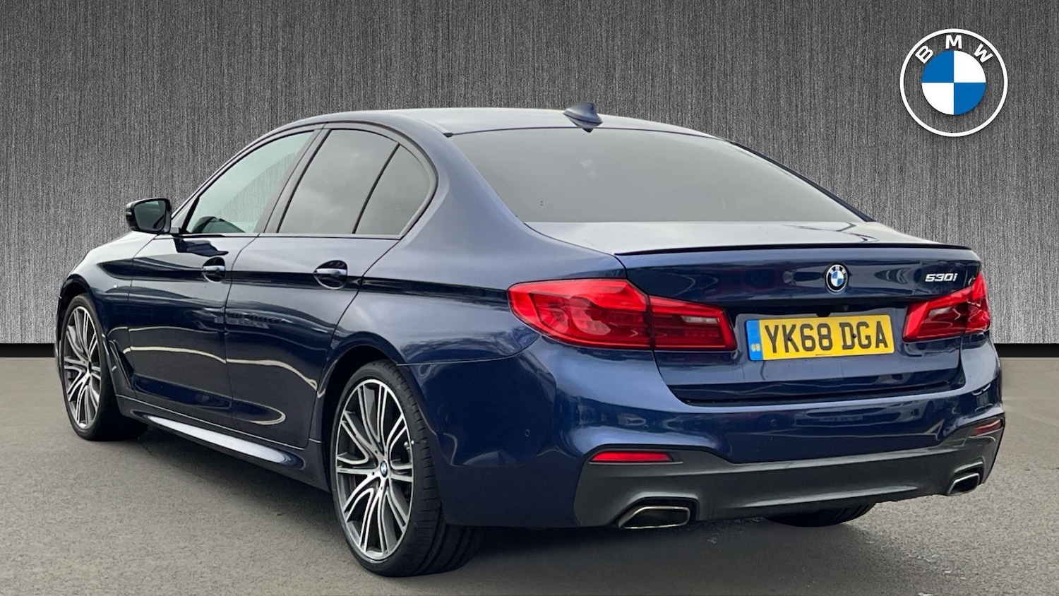 Used BMW 5 Series 2019 for sale - 77574678: Photo 2