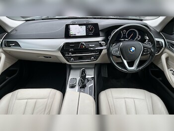 Used BMW 5 Series 2018 for sale - 77351925: Photo