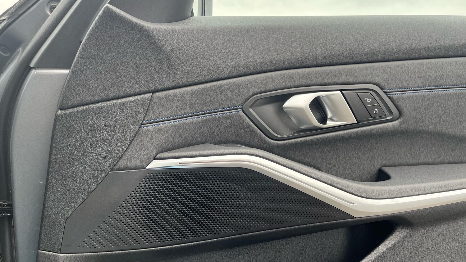 Used BMW 3 Series 2023 for sale - 76760518: Photo 20