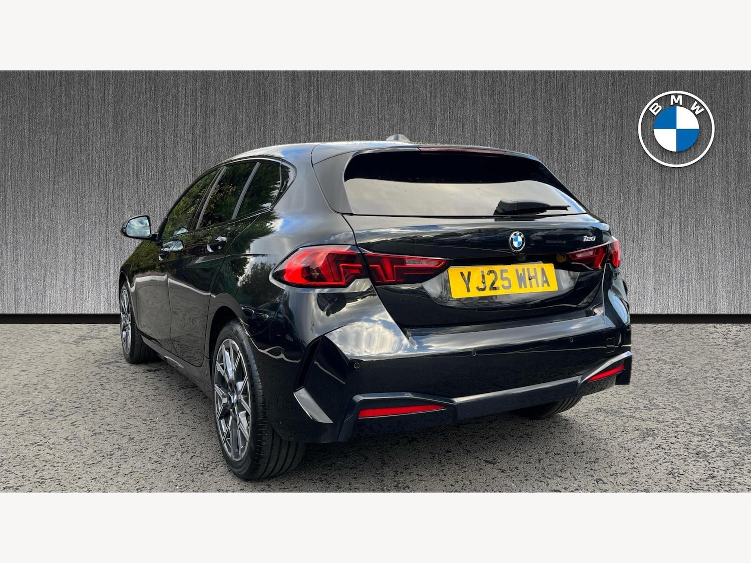 Used BMW 1 Series 2025 for sale - 76760529: Photo 2