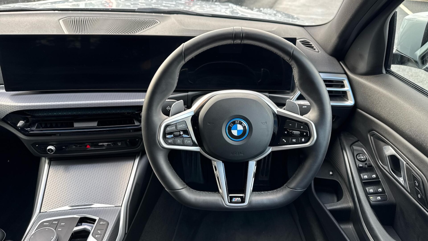 Used BMW 3 Series 2025 for sale - 77611612: Photo 5