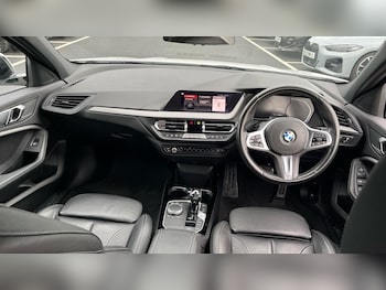 Used BMW 1 Series 2020 for sale - 76760539: Photo