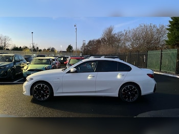 Used BMW 3 Series 2025 for sale - 76926634: Photo