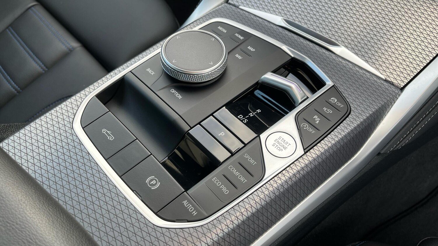 Used BMW 4 Series 2024 for sale - 76760511: Photo 19