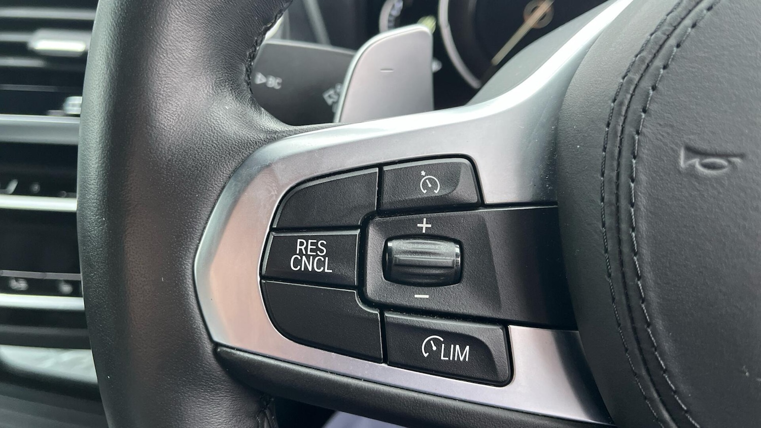 Used BMW X4 2019 for sale - 76965279: Photo 17