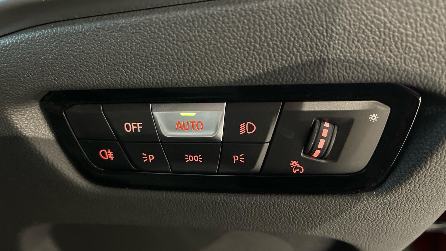 Used BMW 4 Series 2025 for sale - 77191739: Photo 24