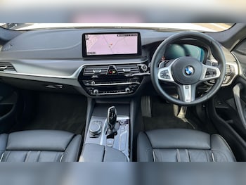 Used BMW 5 Series 2021 for sale - 78136424: Photo