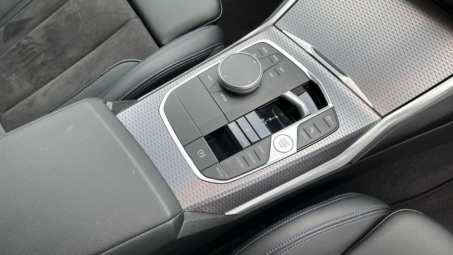 Used BMW 3 Series 2024 for sale - 77017141: Photo 10