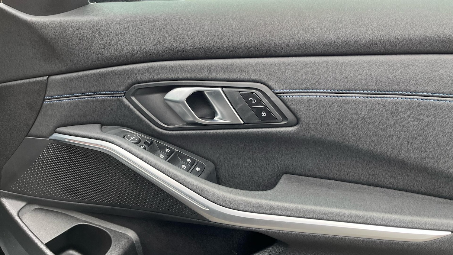 Used BMW 3 Series 2024 for sale - 77017141: Photo 20