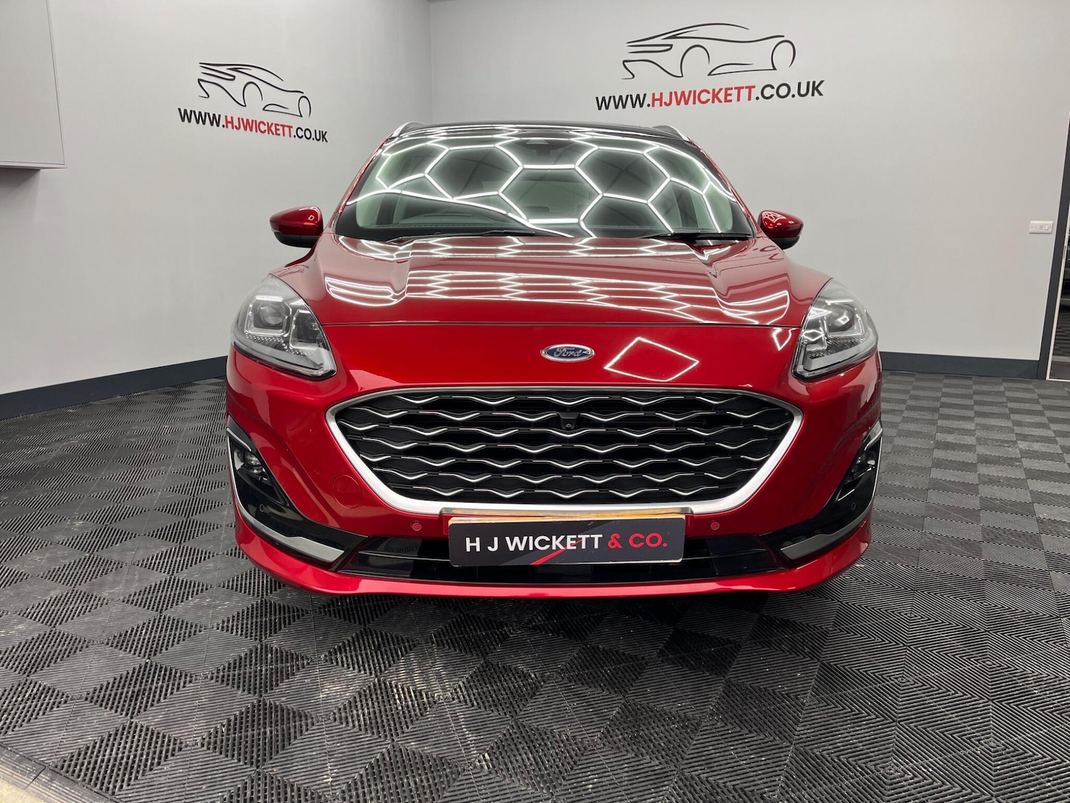 Used Ford Kuga 2021 for sale - 77040045: Photo 2