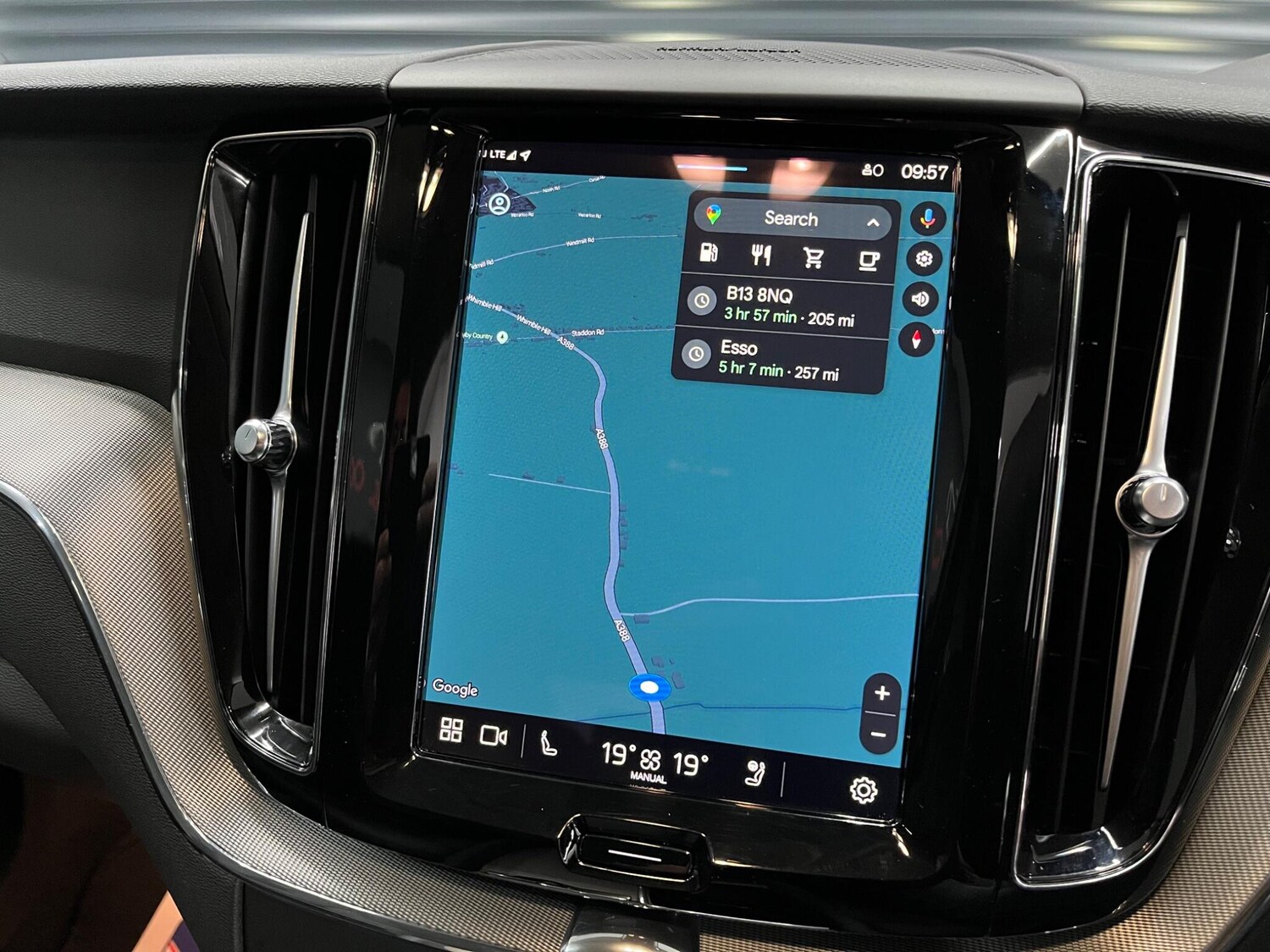 Used Volvo XC60 2024 for sale - 76013409: Photo 17