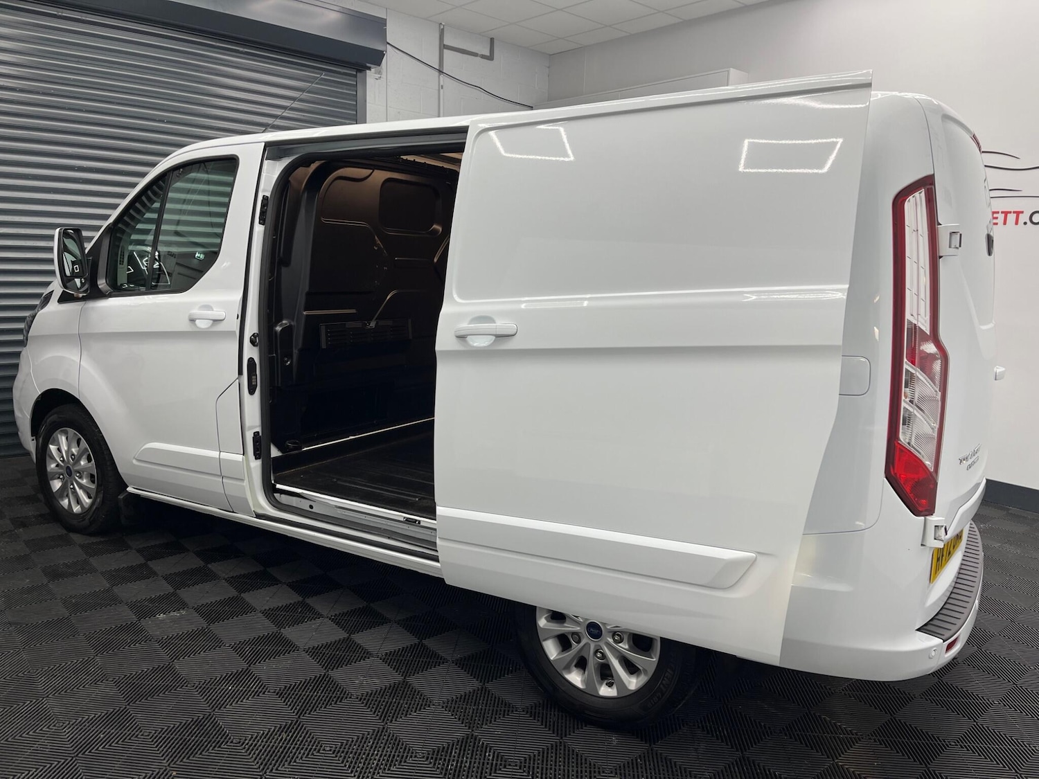 Used Ford Transit Custom 2022 for sale - 76689623: Photo 9