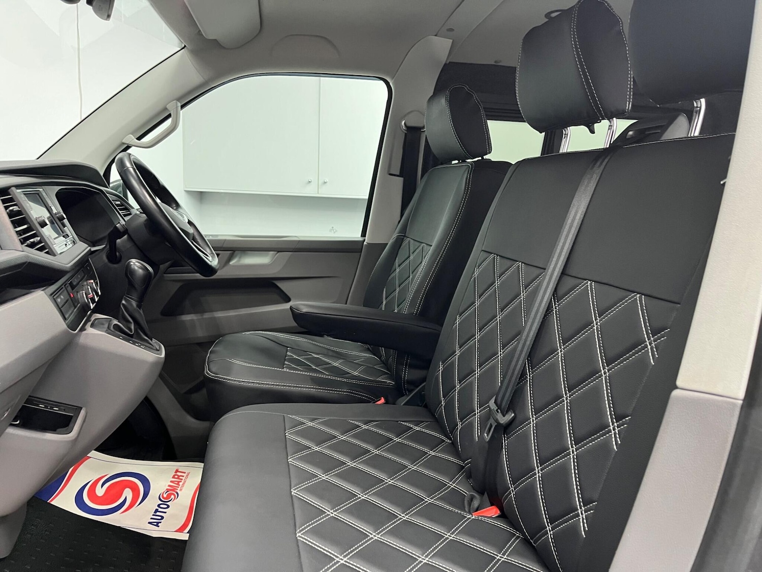 Used Volkswagen Transporter 2023 for sale - 77174420: Photo 14