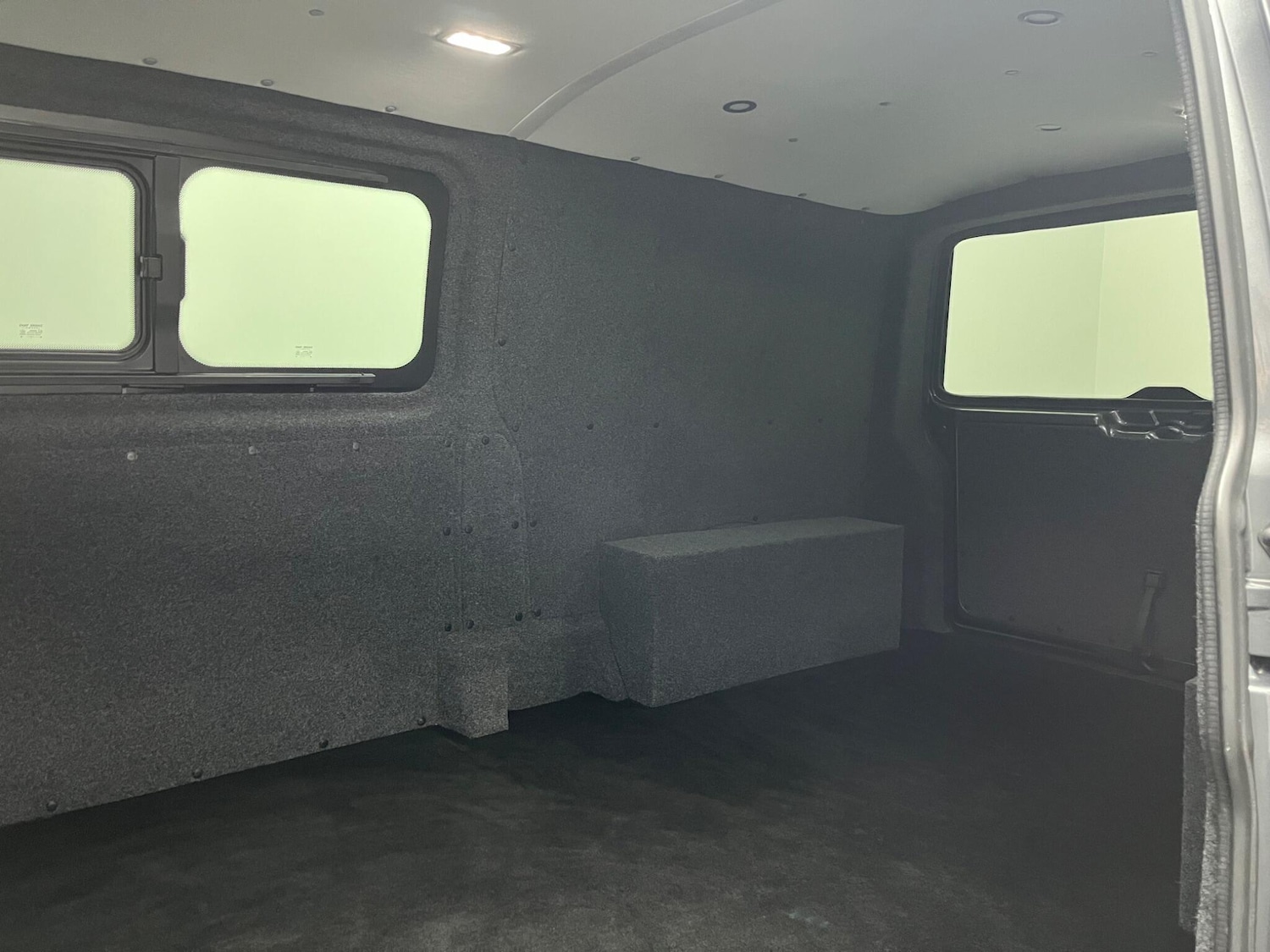 Used Volkswagen Transporter 2023 for sale - 77174420: Photo 18