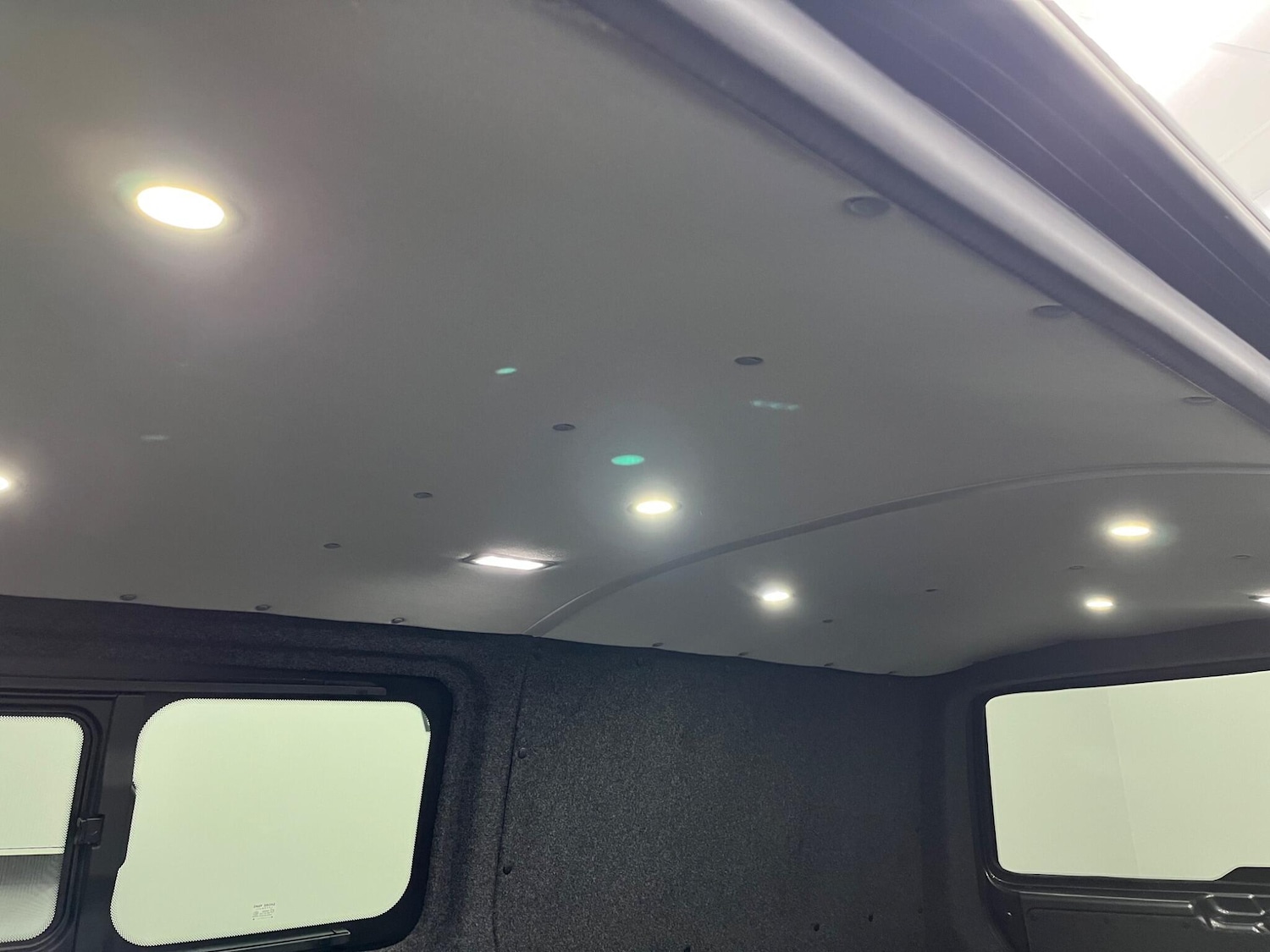 Used Volkswagen Transporter 2023 for sale - 77174420: Photo 21