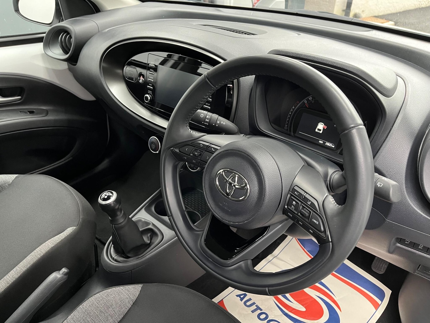 Used Toyota Aygo X 2023 for sale - 78007432: Photo 11