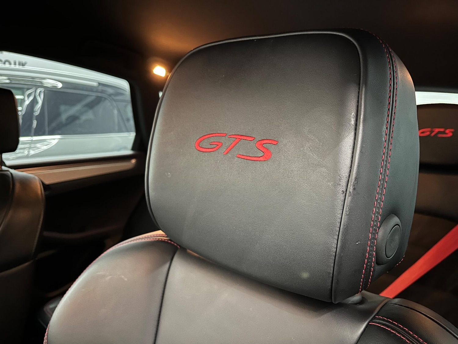 Used Porsche Macan for sale - 77156295: Photo 18