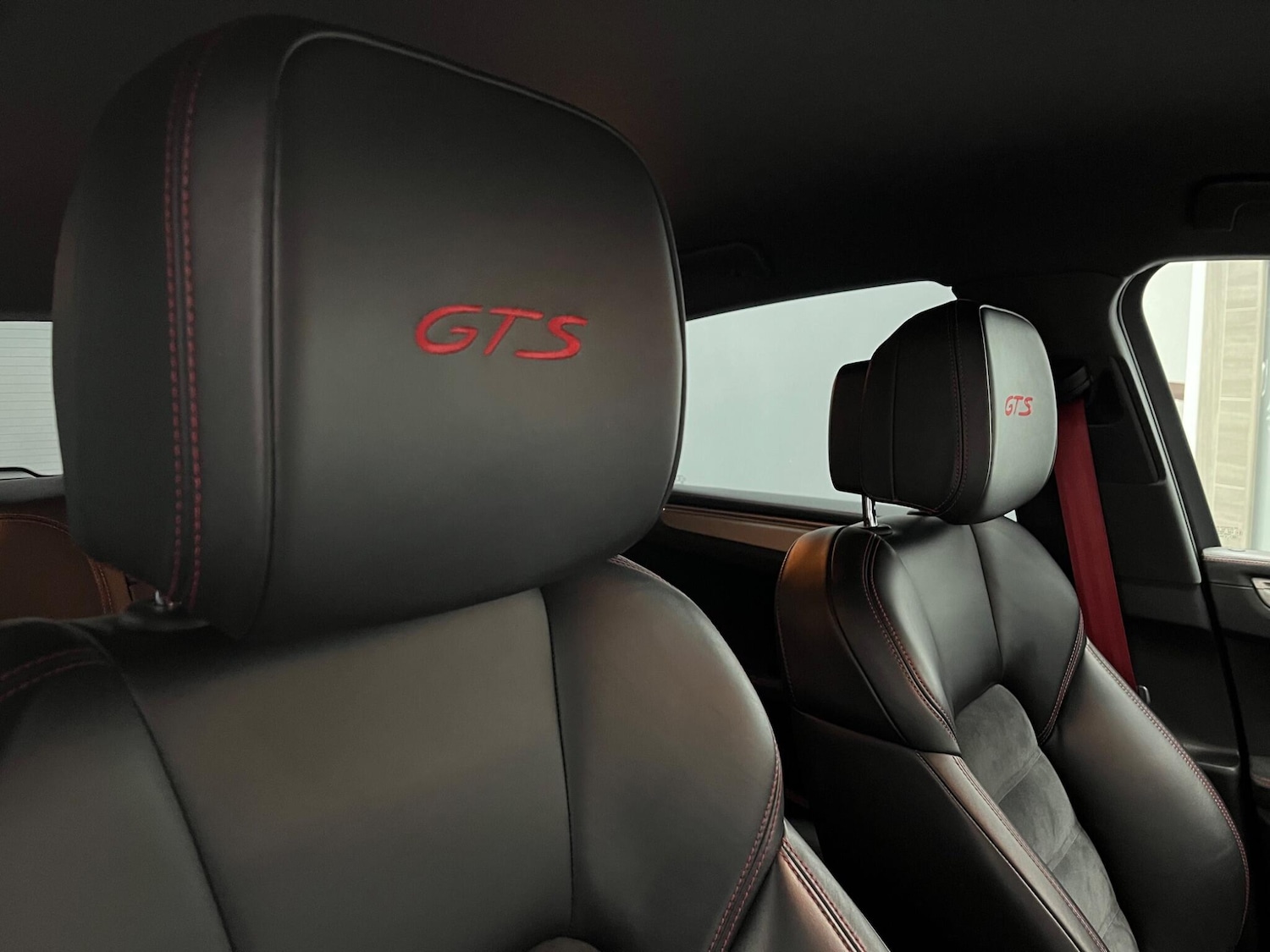 Used Porsche Macan for sale - 77156295: Photo 19