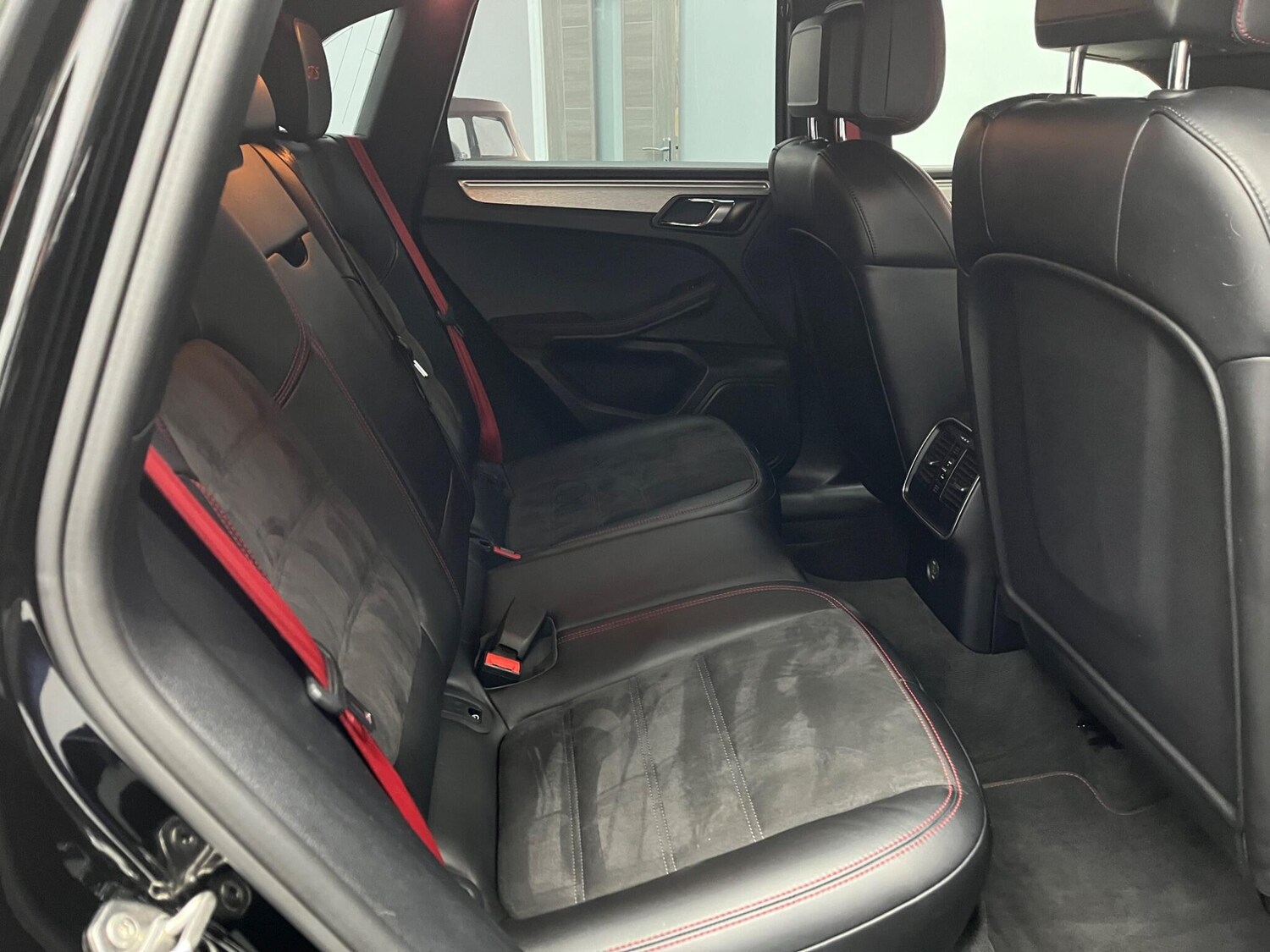 Used Porsche Macan for sale - 77156295: Photo 21