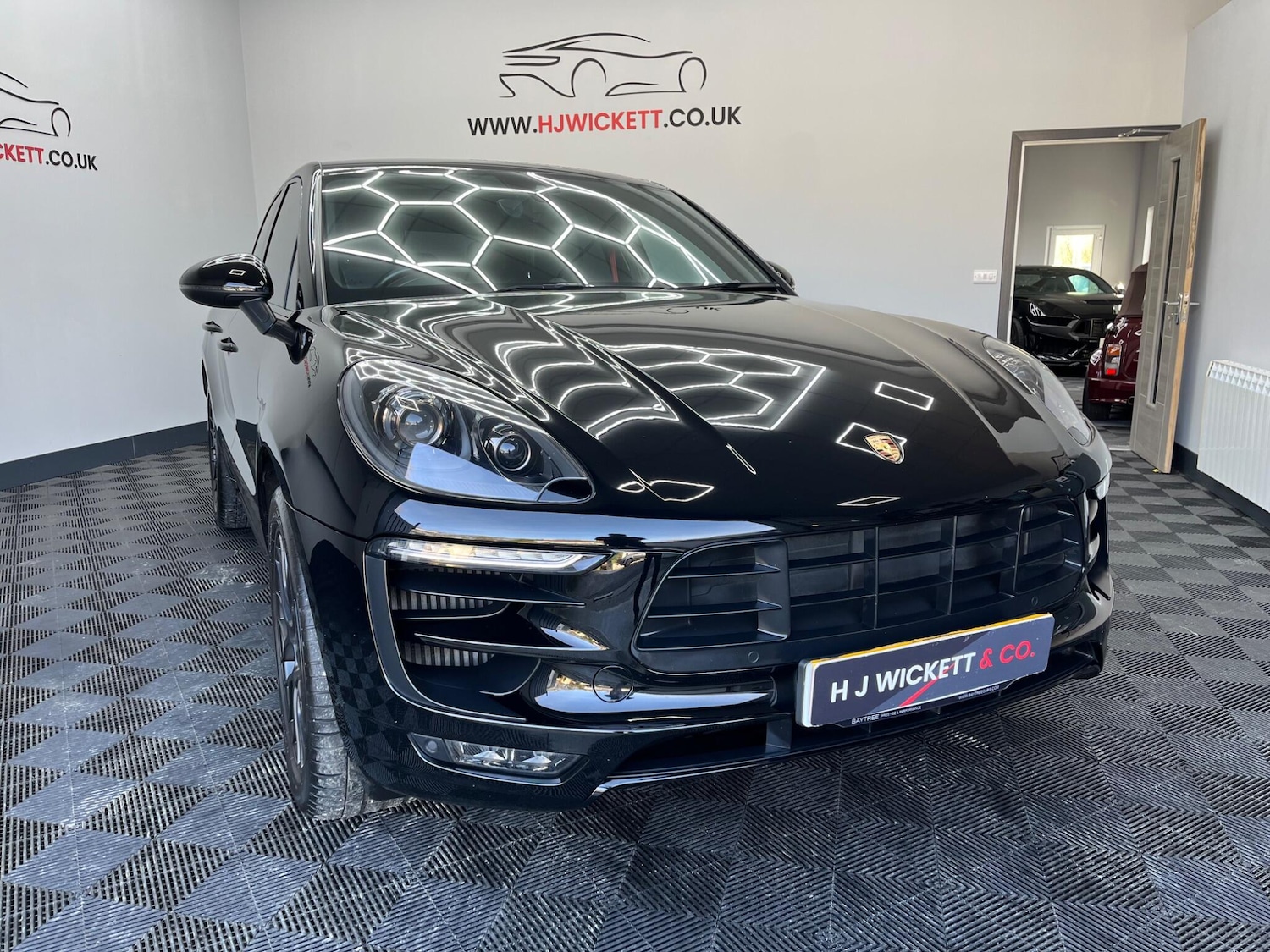 Used Porsche Macan for sale - 77156295: Photo 5