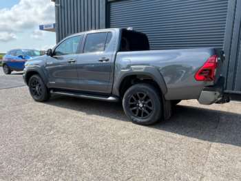 Used Toyota Hilux 2025 for sale - 74965427: Photo
