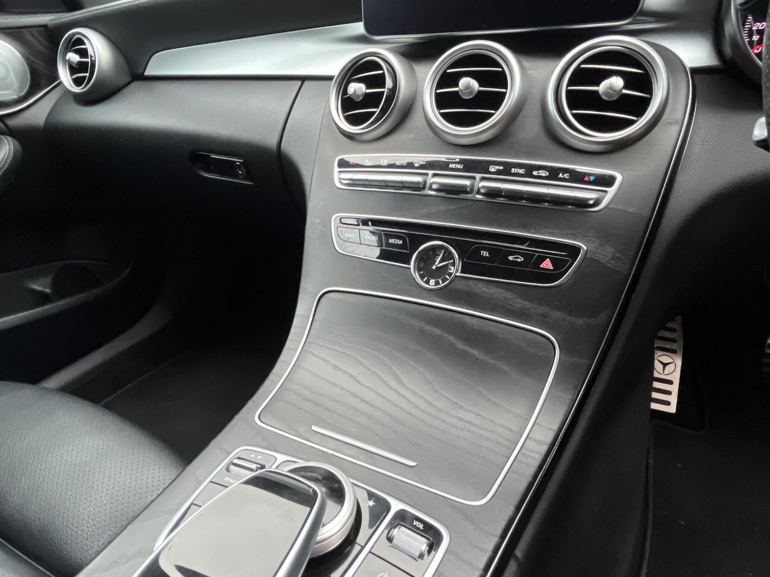 Used Mercedes-Benz C Class 2016 for sale - 77040803: Photo 5