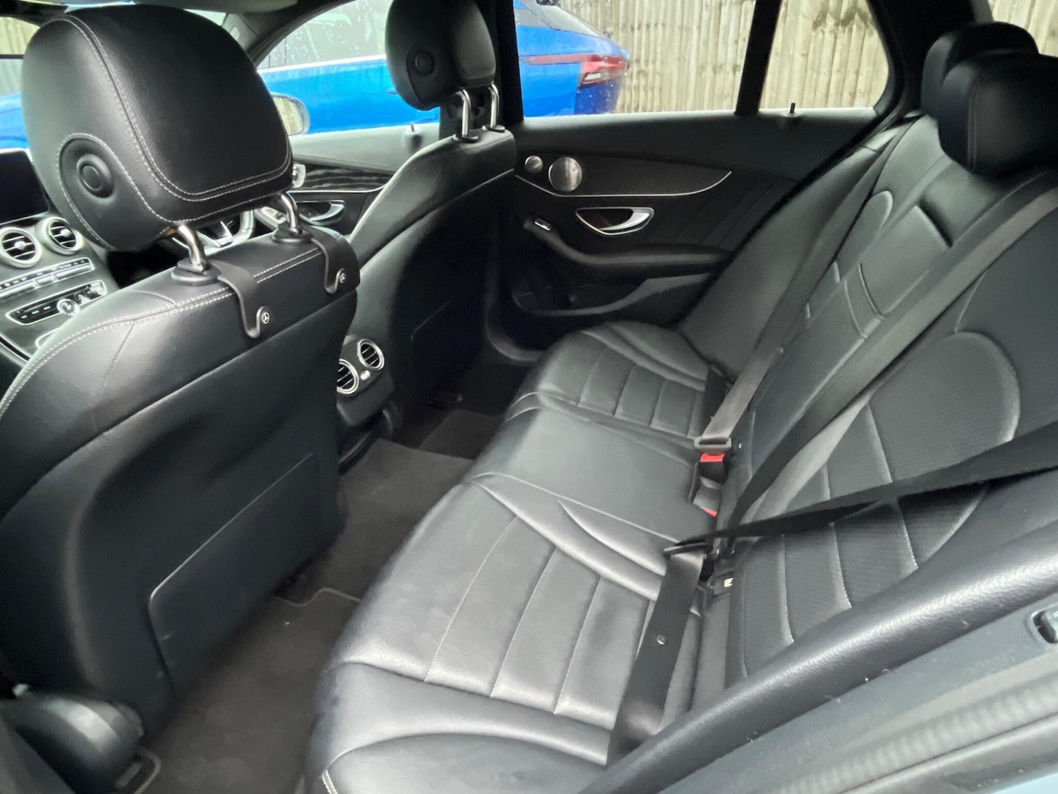 Used Mercedes-Benz C Class 2016 for sale - 77040803: Photo 8