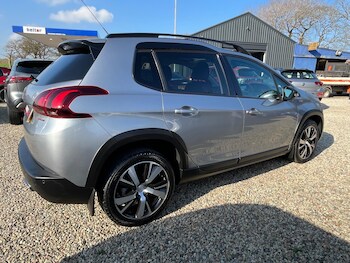 Used Peugeot 2008 2018 for sale - 77754131: Photo