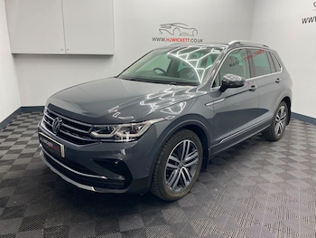 Used Volkswagen Tiguan 2023 for sale - 79131825: Photo