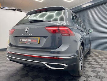 Used Volkswagen Tiguan 2023 for sale - 79131825: Photo